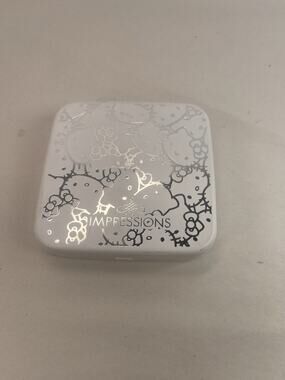Impressions Vanity x Hello Kitty SUPER CUTE Tri-Tone LED Table Mirror BRAND NEW